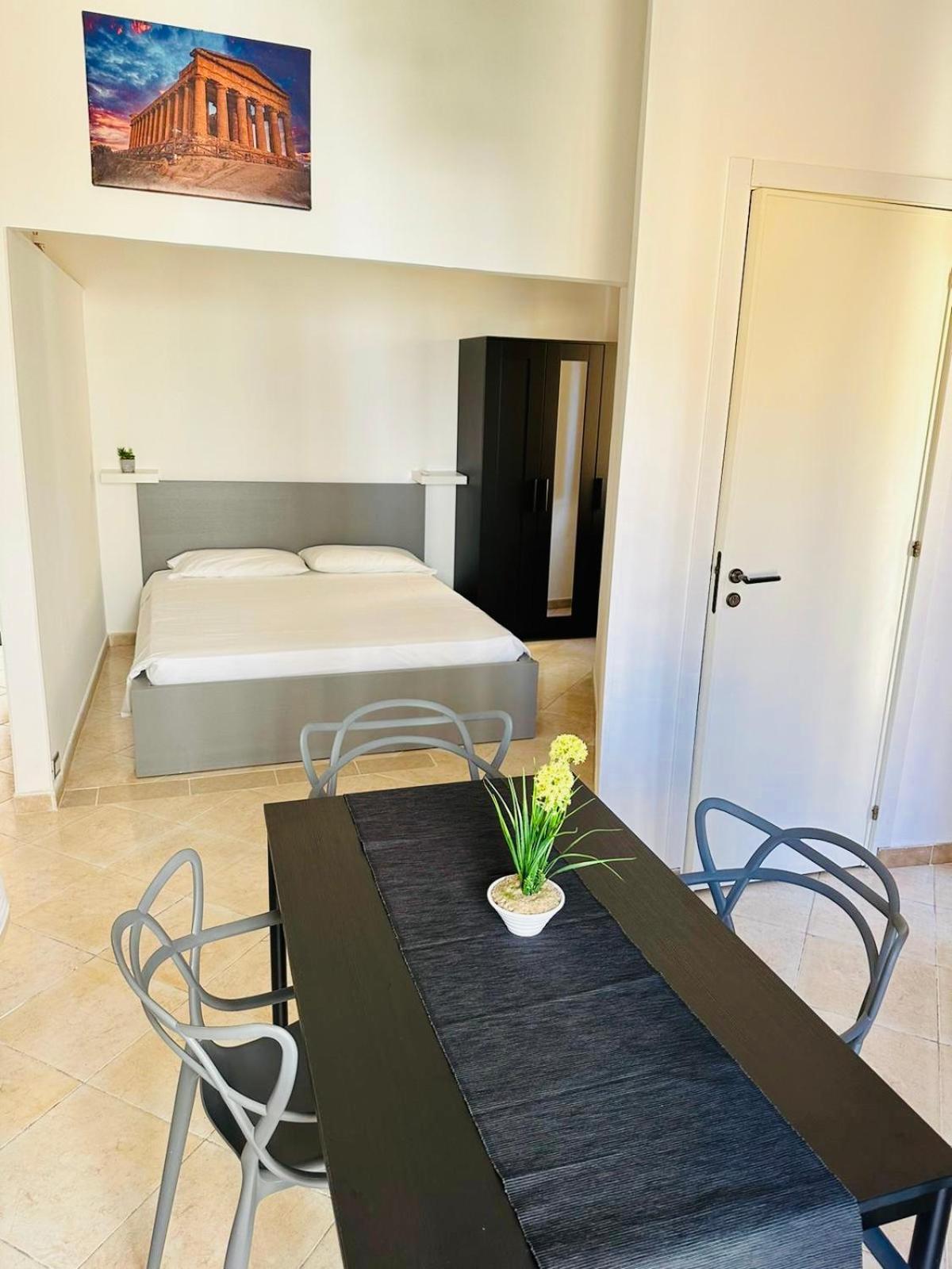 La Casa Blanca 1 * Agrigento
